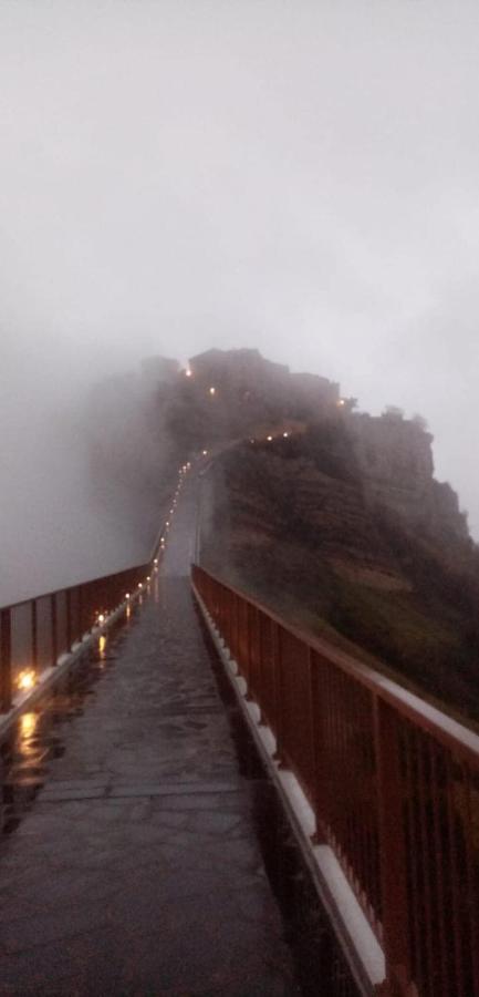 Ferienwohnung Il Vento E La Ginestra Bagnoregio Exterior foto