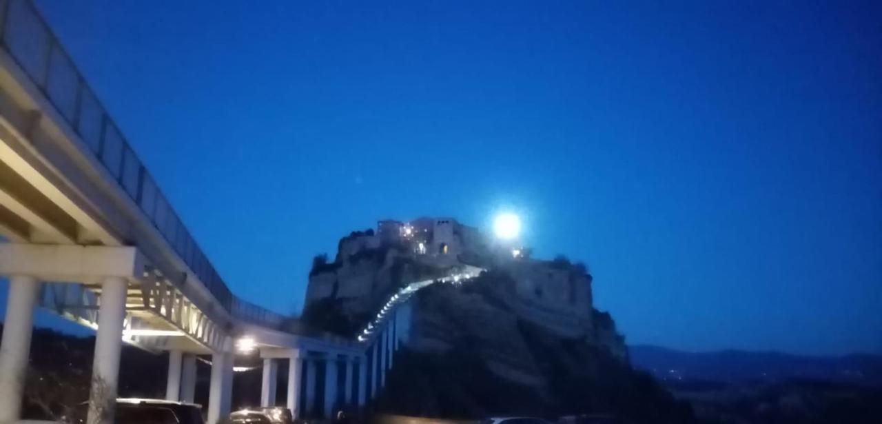 Ferienwohnung Il Vento E La Ginestra Bagnoregio Exterior foto